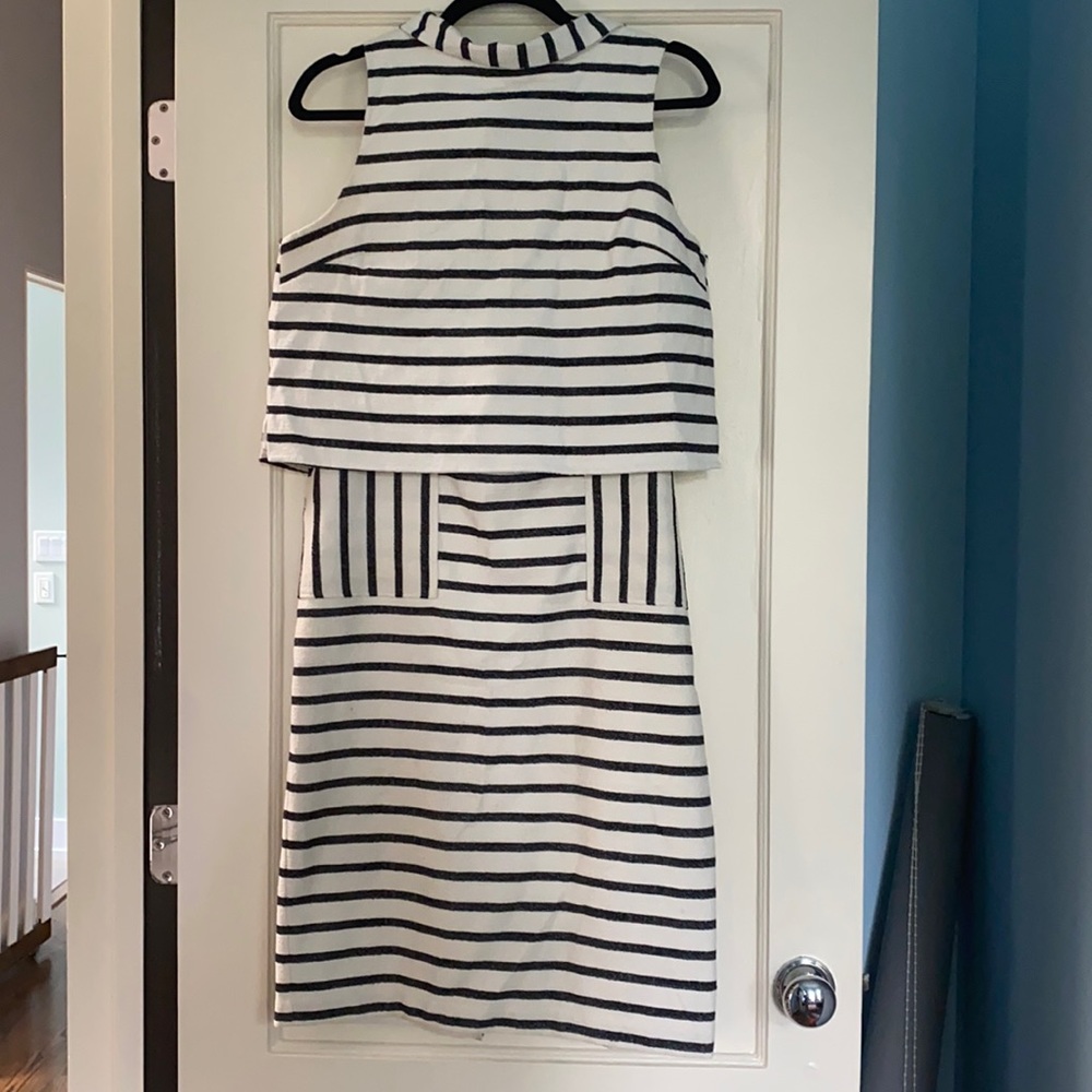 Perfect outfit from Eva Mendes